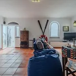 Ferienhaus Atlantic Ocean - 4 Bedrooms - Ocean Front São Pedro da Cadeira