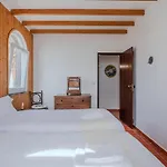Atlantic Ocean - 4 Bedrooms - Ocean Front * Sao Pedro da Cadeira