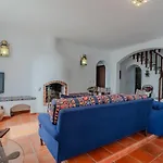 Atlantic Ocean - 4 Bedrooms - Ocean Front Casa de Férias Sao Pedro da Cadeira