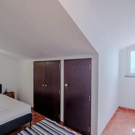 Atlantic Ocean - 4 Bedrooms - Ocean Front *