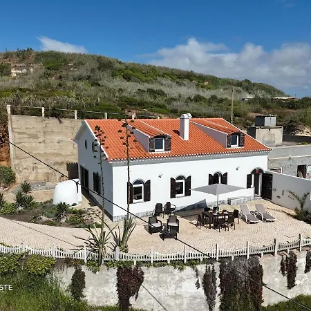 Atlantic Ocean - 4 Bedrooms - Ocean Front بيت للعطل São Pedro da Cadeira
