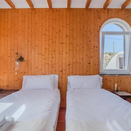 Atlantic Ocean - 4 Bedrooms - Ocean Front Dom wakacyjny Ericeira