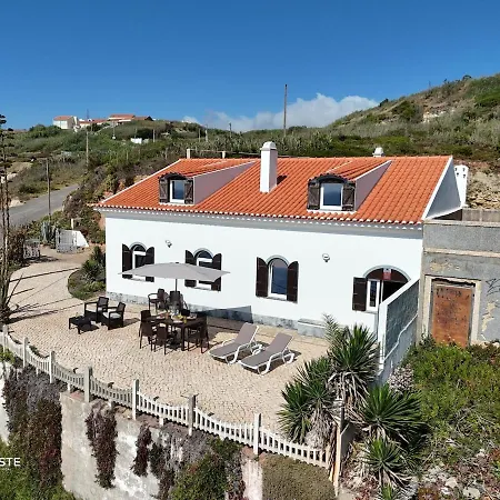 Atlantic Ocean - 4 Bedrooms - Ocean Front Ericeira