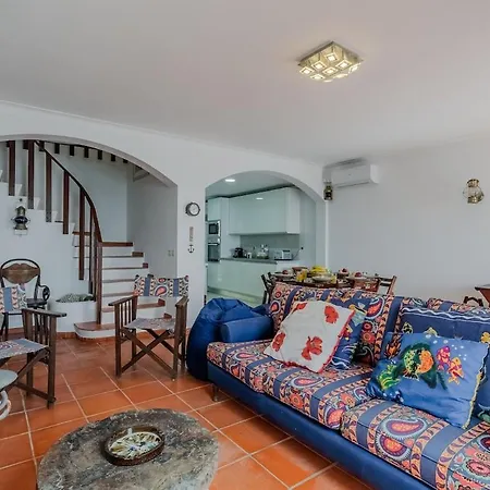 Atlantic Ocean - 4 Bedrooms - Ocean Front * Ericeira