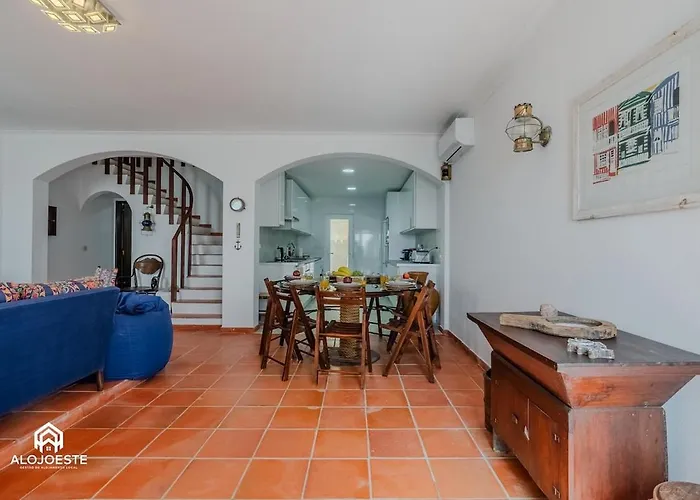 Atlantic Ocean - 4 Bedrooms - Ocean Front