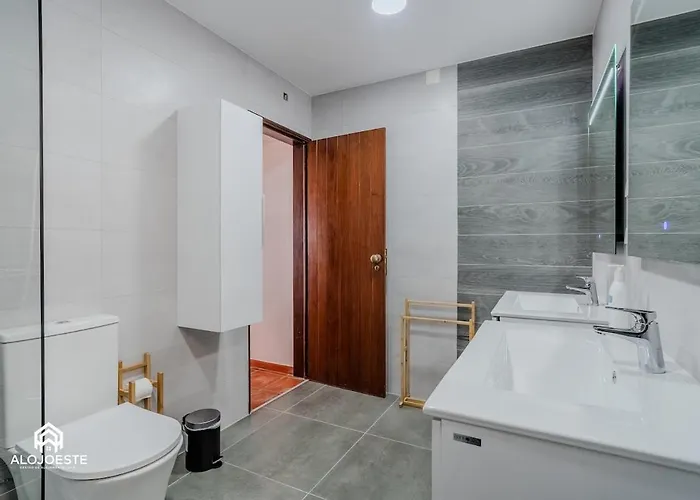 بيت للعطل Atlantic Ocean - 4 Bedrooms - Ocean Front São Pedro da Cadeira