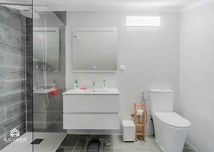 Atlantic Ocean - 4 Bedrooms - Ocean Front